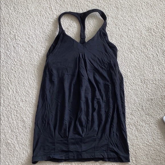 Lululemon workout top